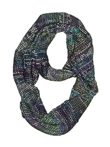 The Limited Scarf (view 1)