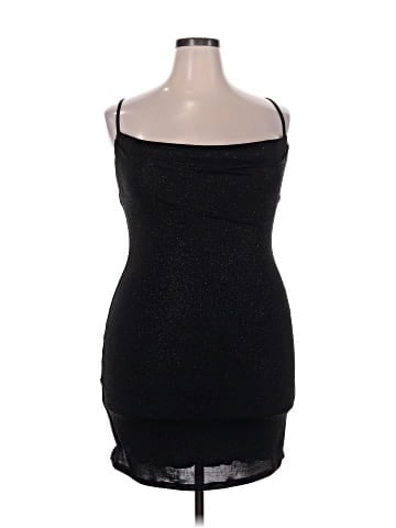 B. Smart Cocktail Dress (view 1)