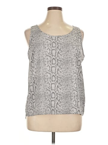 Attention Sleeveless Top (view 1)