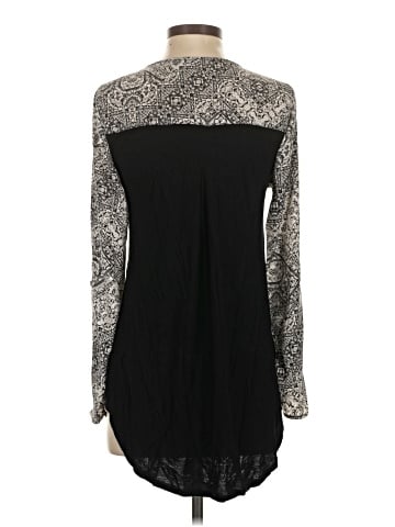 Rock & Republic Long Sleeve Blouse (view 2)
