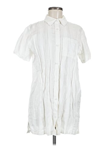 Solid & Striped Short Sleeve Button-Down Shirt (view 1)