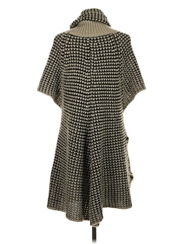 3 Sisters Poncho (view 2)