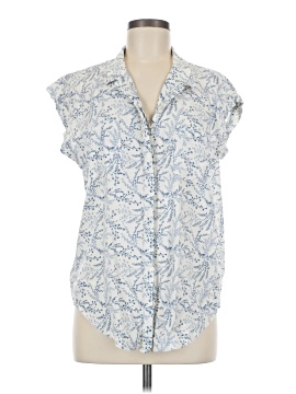 Jachs Girlfriend Sleeveless Button Down Shirt