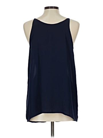 Brenda's Sleeveless Blouse (view 2)