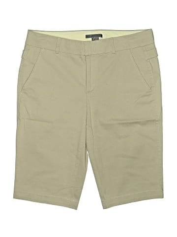 Vince. Khaki Shorts (view 1)