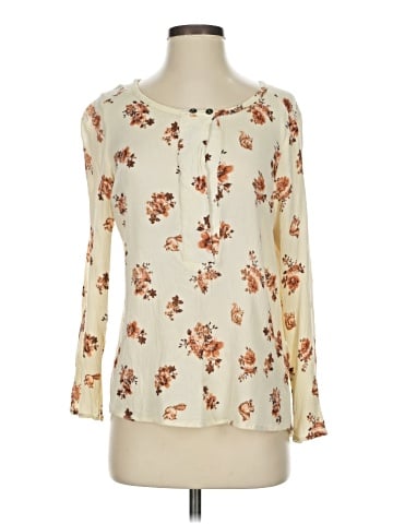 Blu Pepper 3/4 Sleeve Blouse (view 1)