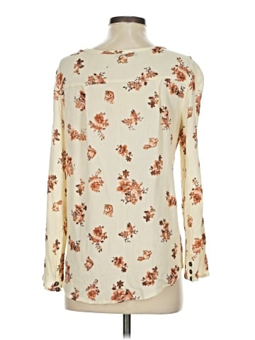 Blu Pepper 3/4 Sleeve Blouse (view 2)