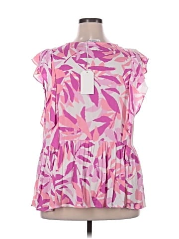 Emily Wonder Casual Dress (view 2)