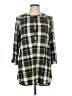 Nygard Green 3/4 Sleeve Blouse Size M - photo 1