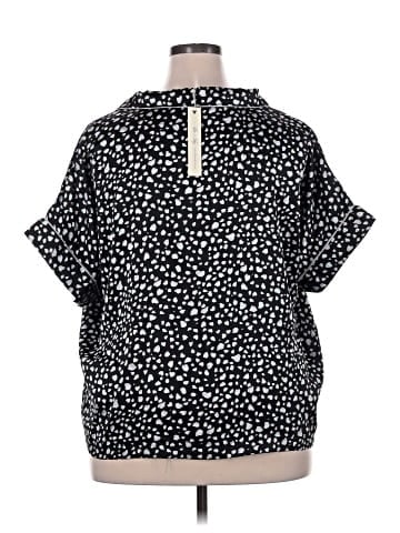 She + Sky Short Sleeve Blouse (view 2)