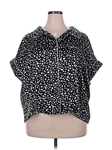 She + Sky Short Sleeve Blouse (view 1)