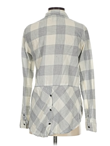 G.H. Bass & Co. Long Sleeve Button-Down Shirt (view 2)