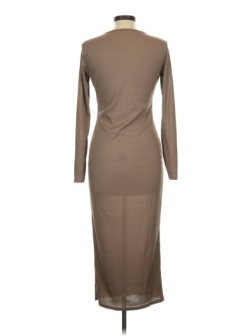 PrettyLittleThing Casual Dress (view 2)