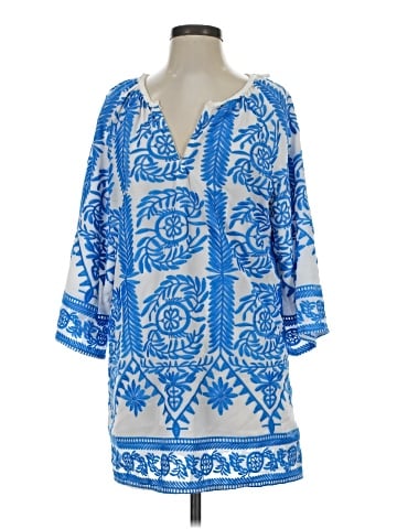 Beulah Style 3/4 Sleeve Blouse (view 1)
