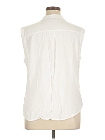 Apt. 9 Sleeveless Button-Down Shirt (view 2)