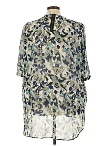 JunaRose Short Sleeve Blouse (view 2)