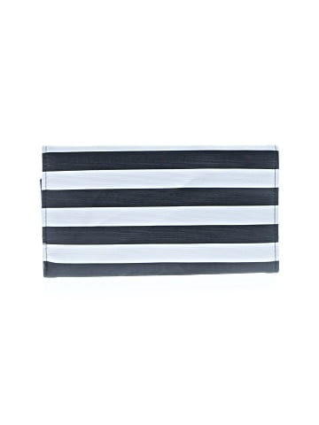 Kut from the Kloth Wallet (view 2)