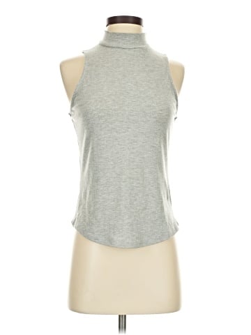 Harlowe & Graham Sleeveless T-Shirt (view 1)