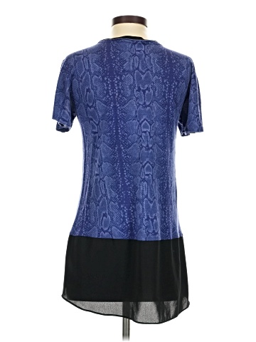 Elie Tahari Short Sleeve T-Shirt (view 2)