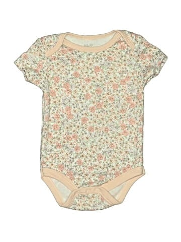 le top baby Short Sleeve Onesie (view 1)