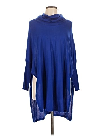 Spense Poncho (view 1)