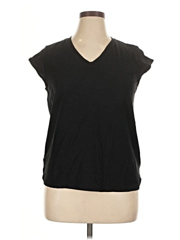 Lizsport Sleeveless T-Shirt (view 1)