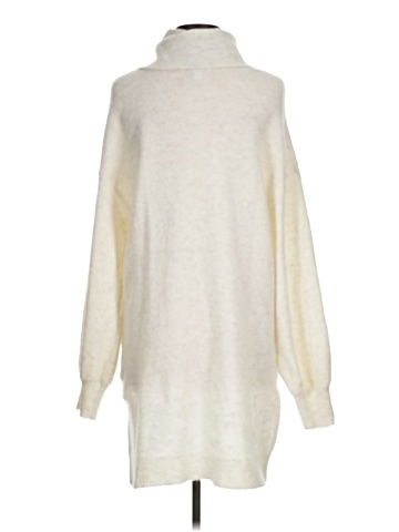 14th & Union Turtleneck Sweater (view 2)