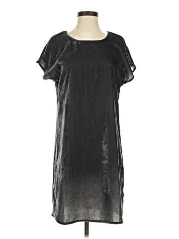 Chelsea & Theodore Casual Dress (view 1)