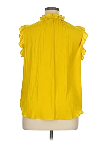 Cupcakes & Cashmere Sleeveless Blouse (view 2)