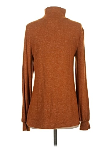 Cupio Turtleneck Sweater (view 2)