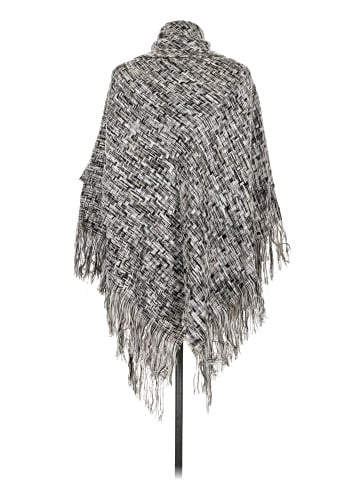 Collection 18 Poncho (view 2)