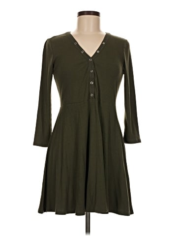 Forever 21 Casual Dress (view 1)