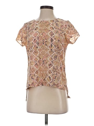 Fynn & Rose Short Sleeve T-Shirt (view 1)