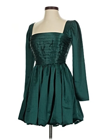 Abercrombie & Fitch Cocktail Dress (view 1)