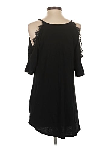Hailey & Co. 3/4 Sleeve Top (view 2)