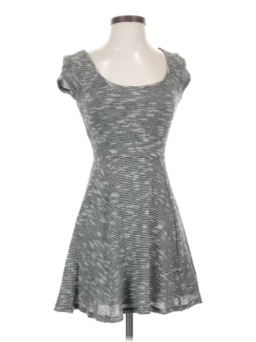 American Eagle Outfitters Casual Dress (view 1)
