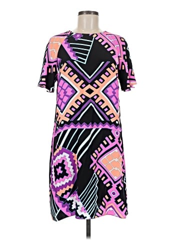 Alice & Trixie Casual Dress (view 1)