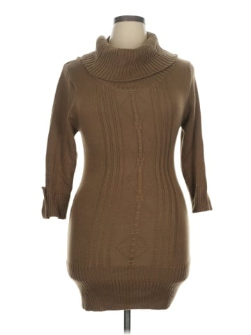 XOXO Casual Dress (view 1)