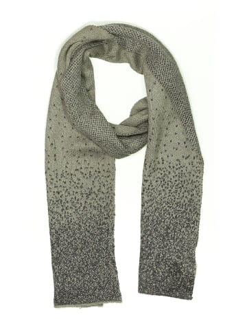 Marcus Adler Scarf (view 1)