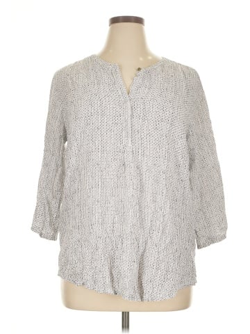 Liz Claiborne 3/4 Sleeve Button-Down Shirt (view 1)