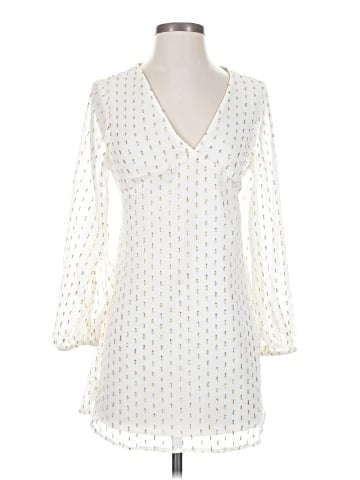 Old Navy Casual Dress (view 1)