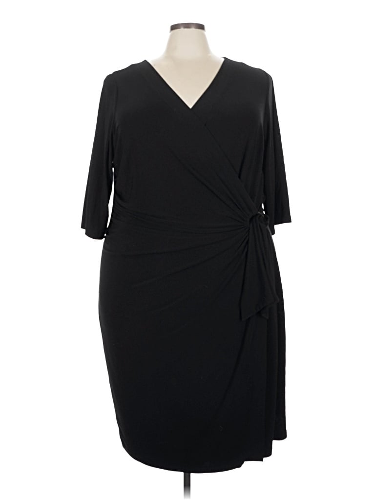 Pre-owned Avenue Cocktail Dress In Black