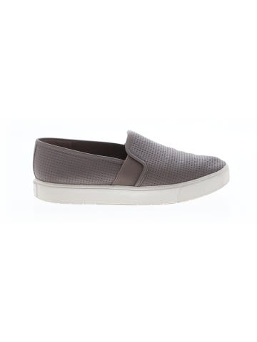 Vince. Sneakers (view 1)