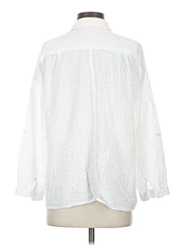 Max Studio 3/4 Sleeve Button-Down Shirt (view 2)