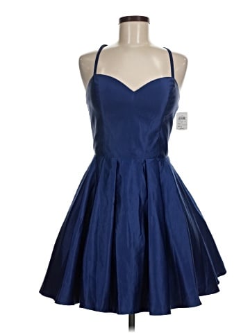 Blondie Cocktail Dress (view 1)