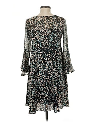 Paper Crown Casual Dress (view 2)