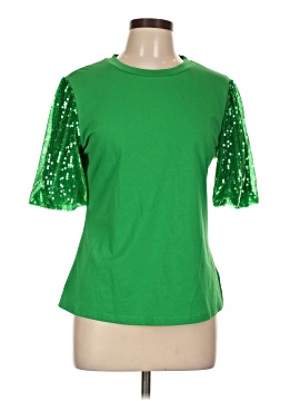 On Twelfth Short Sleeve Top