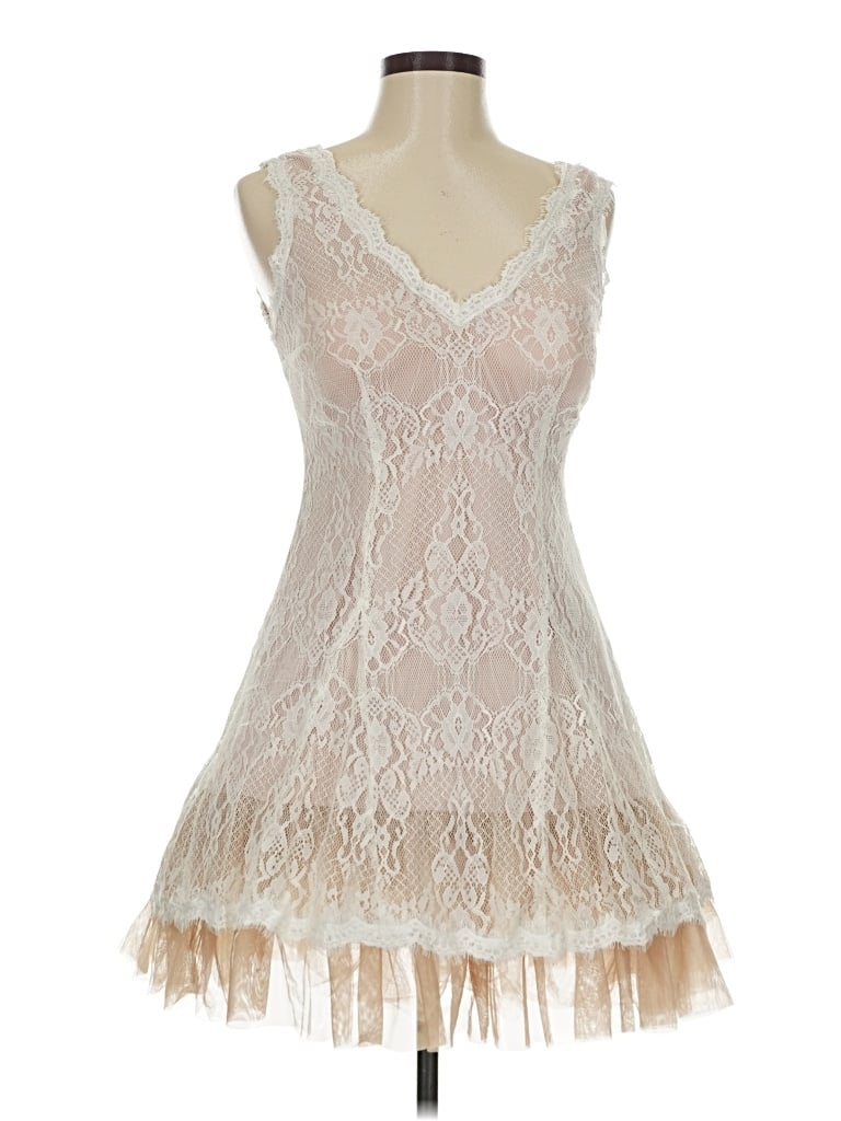 Pre-owned Betsy & Adam Cocktail Dress In White