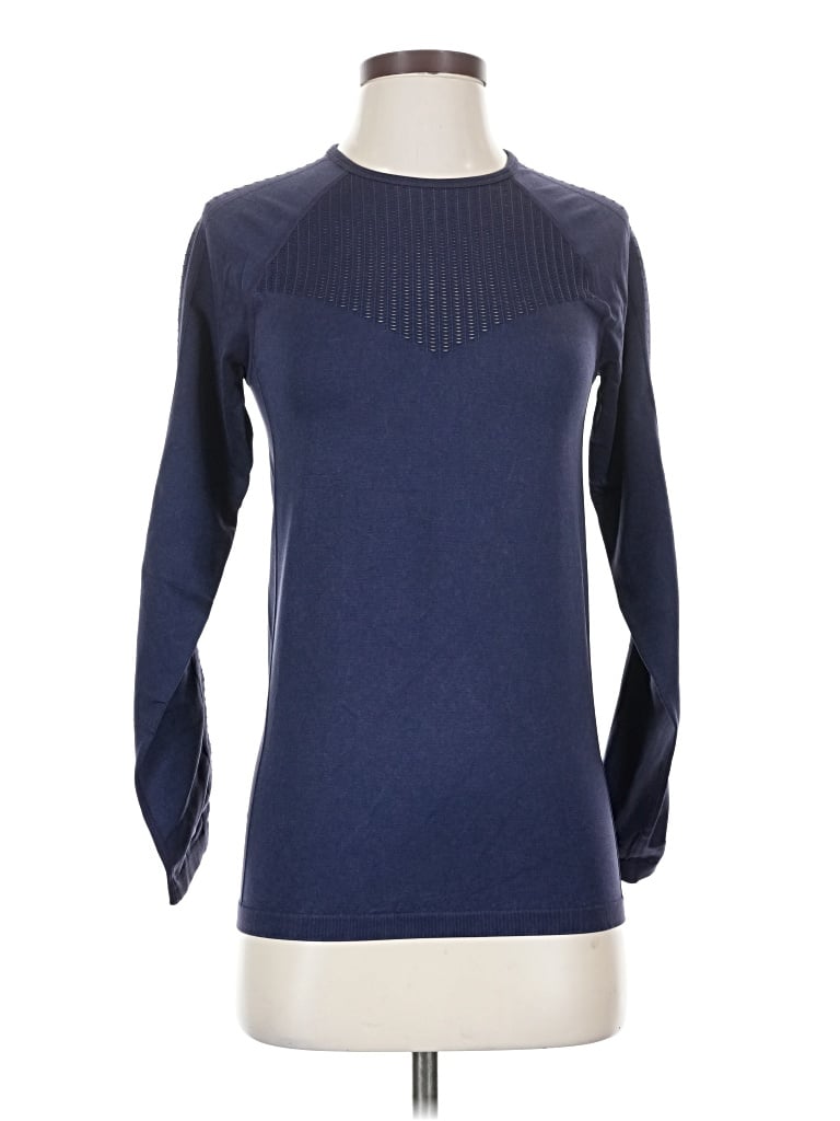 Pre-owned Fabletics Long Sleeve T-shirt In Blue