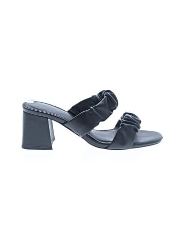 14th & Union Sandals (view 1)